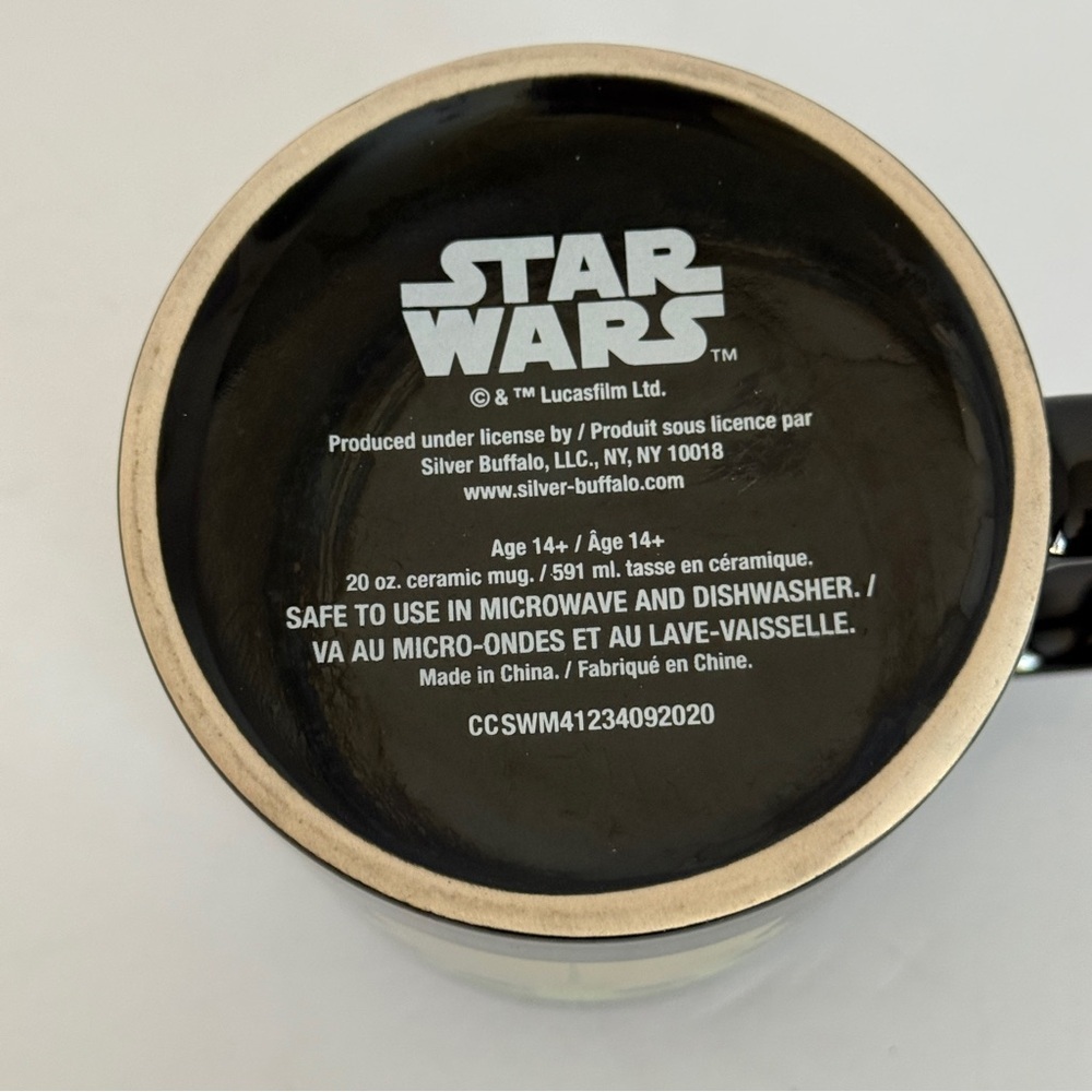 Star Wars: The Mandalorian The Child Stand Black 20 oz. Mug - Picture 7 of 9